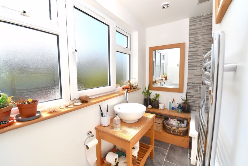 Bathroom- click for photo gallery